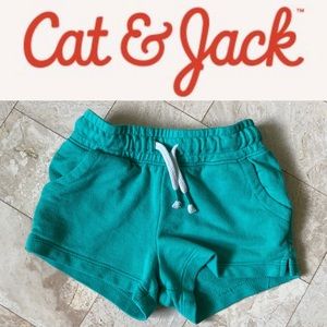 3/$10 bundle - 3T pull on shorts